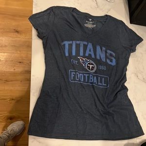 Tennessee titans football T shirt